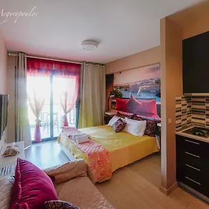 Aslanis Luxury Suites -Theme Studio Anatoli Θεσσαλονίκη